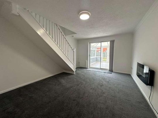 Celandine, Tamworth, B77 - Photo 1