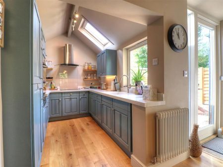 3 bedroom house to rent - Photo 4