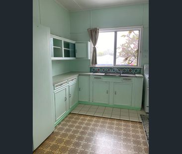 26 Edmonds St, West Mackay, Qld 4740 - Photo 1