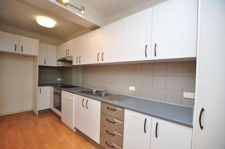 50/120 Sturt Street - Photo 4
