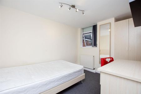 6 bedroom house to rent - Photo 5