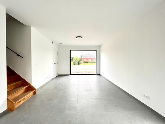 Instapklare passiefwoning met 4 slpks met tuin in Zonhoven - Photo 1