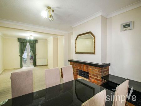 4 bedroom house to rent - Photo 3