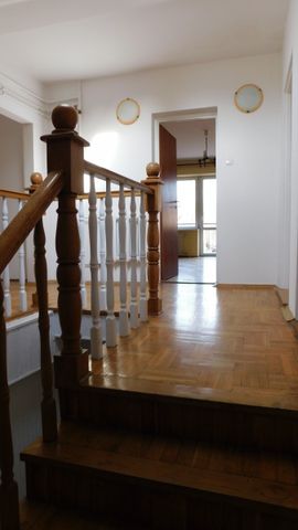 Budynek usługowo - mieszkalny - Фото 5