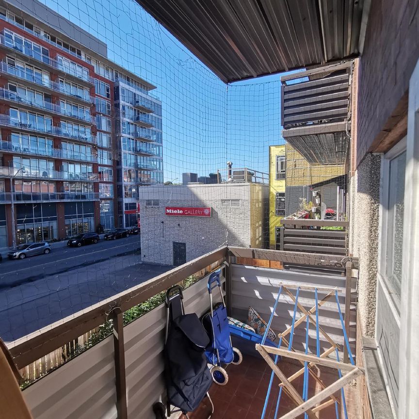 380 Frank Street - 5 - Photo 1