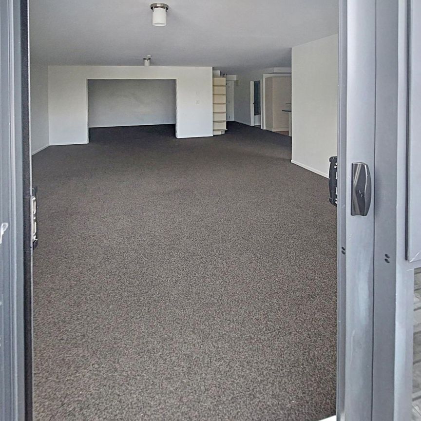 Mountain View Apartments - Photo 1