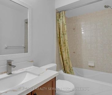 107 FRENCHPARK CIRCLE - Photo 2