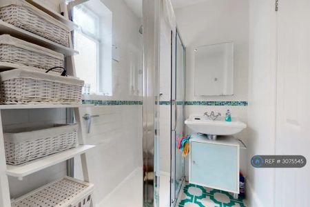 1 bedroom terraced house to rent - Photo 5