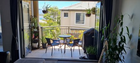 3-bedroom shared unit, Smith St - Photo 3