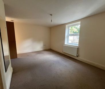 1 Bed Maisonette, Knowle Road, BS4 - Photo 5