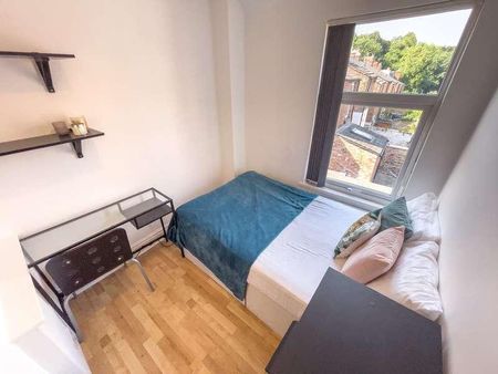 Greenbank Road, L18 - Photo 5