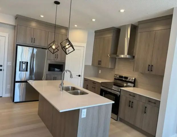 Live Lakeside at Waterside in Mahogany!! | 1800 Mahogany Boulevard Southeast, Calgary - Photo 1
