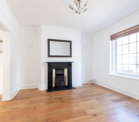 Northfield Terrace, Cheltenham - Photo 2