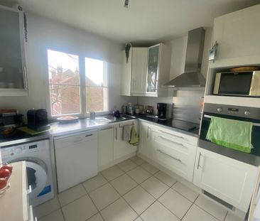 Location Appartement 3 pièces 78m² ST ANDRE LEZ LILLE 59350 - Photo 6