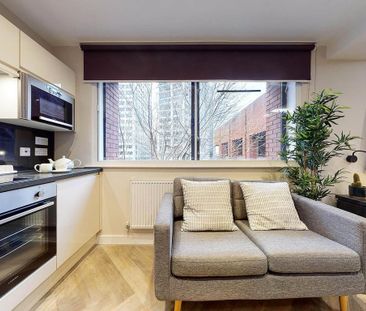 Studio to rent - Photo 5