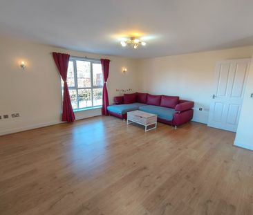 2 Bed Flat, Stirling House, RG1 - Photo 6