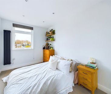 Waldegrave Road Teddington - 1 bedroomProperty for lettings - Chase... - Photo 2