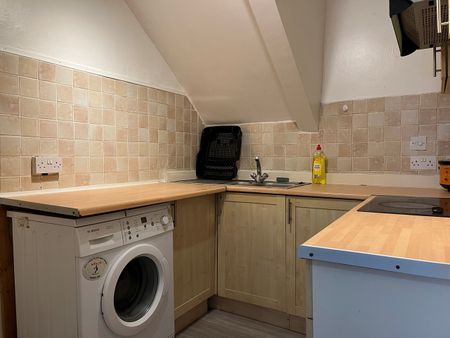 2 Bed Flat, Brunswick Street, LS27 - Photo 5