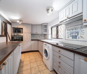 St. Johns Road, Hemel Hempstead, HP1 1NP, Hertfordshire - Photo 2