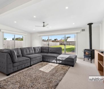 4 Dew Street, Whittington, VIC 3219, Tuesday 26th November, 4:50 PM - Photo 3