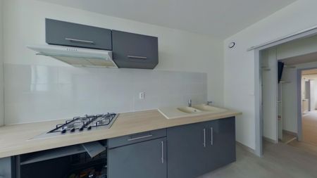 Location Appartement 2 pièces 58m² POITIERS 86000 - Photo 3