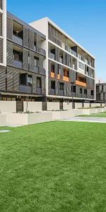 MGM MARTIN – ONE BEDROOM APARTMENT - Photo 3