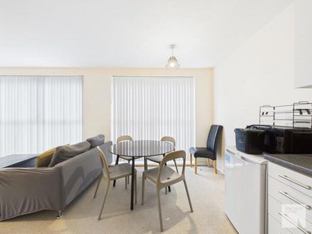 Evergreen Mews :: Salford - Photo 3