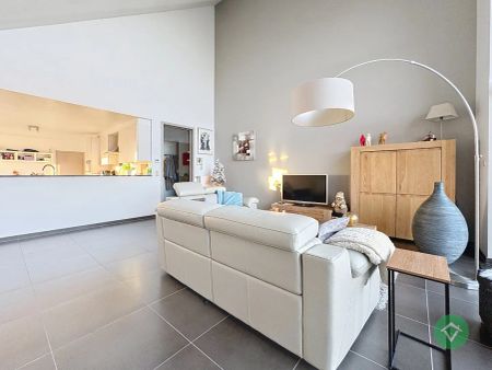 Luxe villa-appartement met dubbele garage en prachtig uitzicht in Koekelare - Photo 3