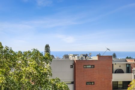 5/71 Penkivil Street, Bondi - Photo 5