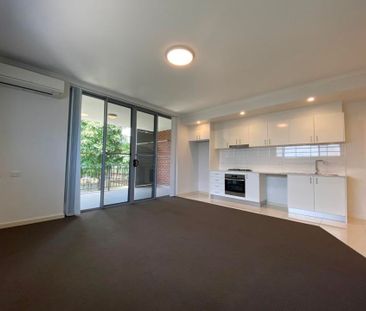 Bedroom Apartment with Lift Access - Photo 6