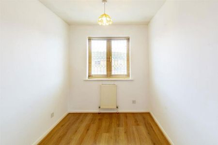 3 bedroom detached house to rent - Photo 5