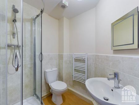 2 bedroom flat to rent - Photo 3