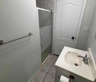 For Lease - 20 Whiteface Crescent, Brampton, Ontario - Photo 5