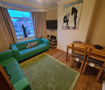 4 Bed - 52 Eden Drive, Burley, Leeds - LS4 2TN - Student - Photo 4