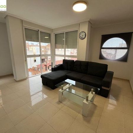 Alquiler de piso en Almoradí - Photo 1