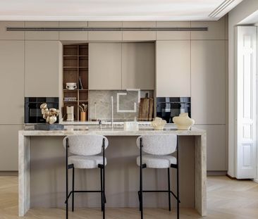 Excellent 1 Bedroom apartment for rent in Cortes / Huertas, Madrid - Photo 2