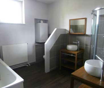 Location Appartement 6 pièces 137m² - Photo 4