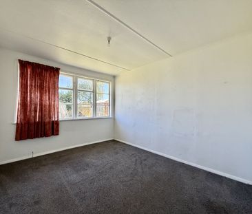 3 Bedroom House in Masterton - Photo 1