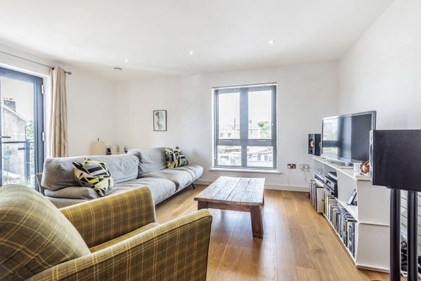 Stratheden Road, London, SE3 - Photo 1