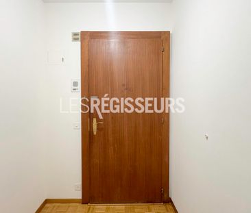 Avec une vue directe sur le jardin de la copropriété - Photo 3