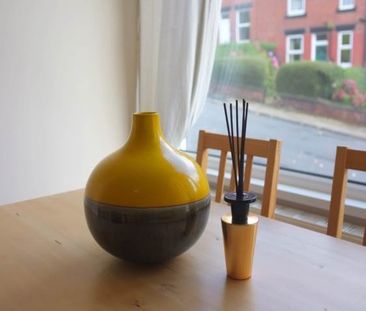 Woodside Avenue (room 3), Headingley, Leeds - Photo 2