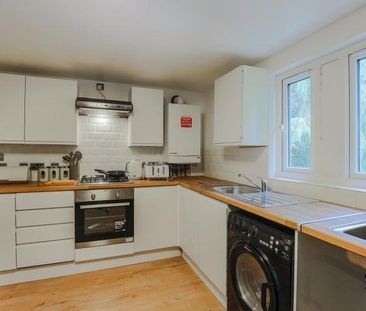 Studio to rent - Photo 5