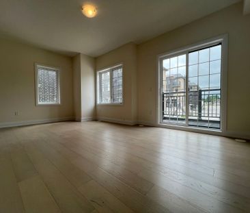 For Lease - 89 Clippers Crescent, Whitchurch-Stouffville, Ontario - Photo 2