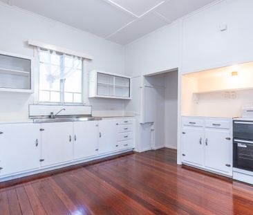 199 Oxley Avenue, Margate QLD 4019 - House For Rent | Domain - Photo 5