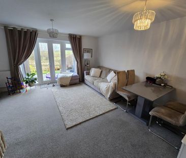 3 bedroom terraced house to rent - Photo 2