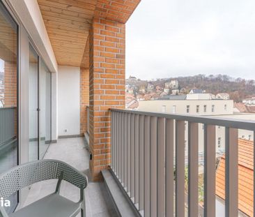 Apartament cu 3 camere in centrul Brasovului, ansamblu rezidential Pre - Photo 1
