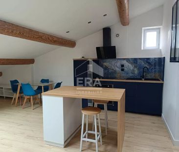 A LOUER 84240 LA TOUR D'AIGUES CENTRE VILLE APPARTEMENT MEUBLE TYPE... - Photo 6