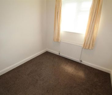 3 bedroom detached house to rent - Photo 6