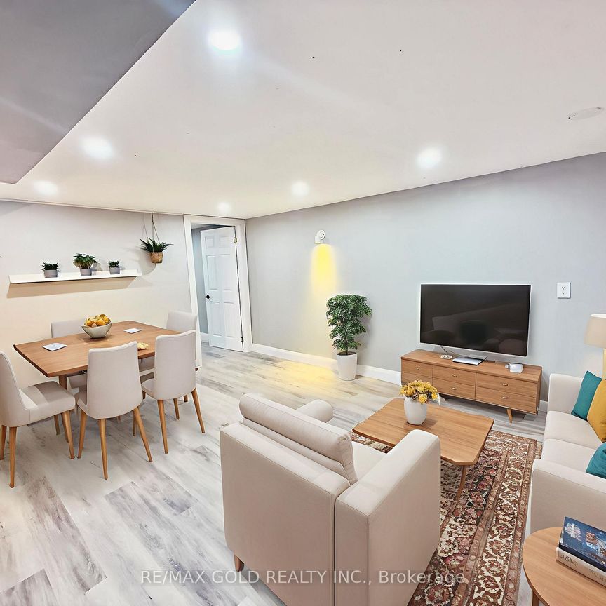 For Lease - 156 Mooregate Crescent Unit# Lower, Kitchener, Ontario - Photo 1