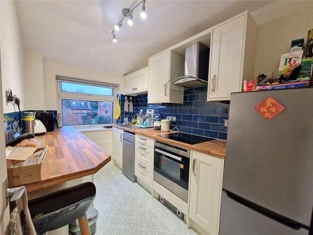 Eastern Avenue, Reading, Berkshire, RG1 - Photo 4